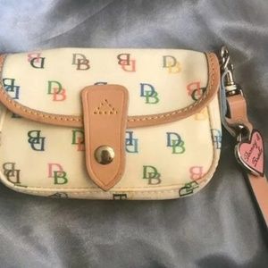 DOONEY & BOURKE Signature DB Logo Wristlet